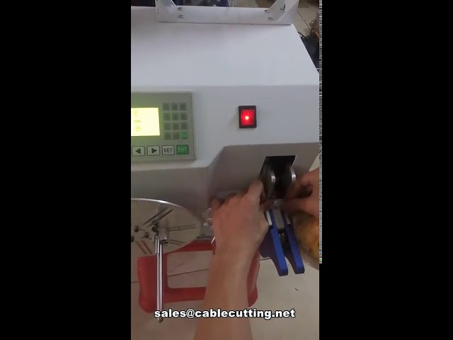 面包袋扭结扎口机 | 自动扭结封口设备高效演示