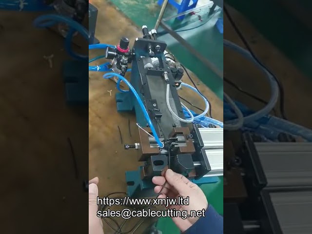 WPM 330 Excellent Quality Pneumatic Large Square Cable Wire Stripping Machine Gas Electric Peeling M
