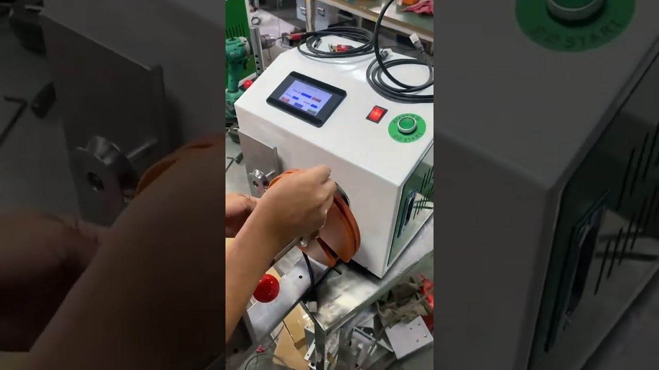 Automatic Traversing Coiling Machine for Wire Harness Processing #factory #machine